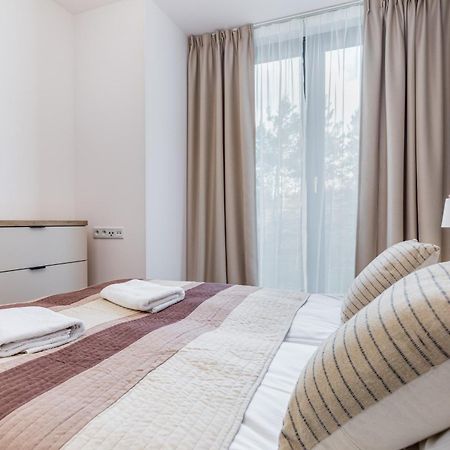 Jantaris Apartments Near Beach With Fitness By Noclegi Renters Mielno  Dış mekan fotoğraf