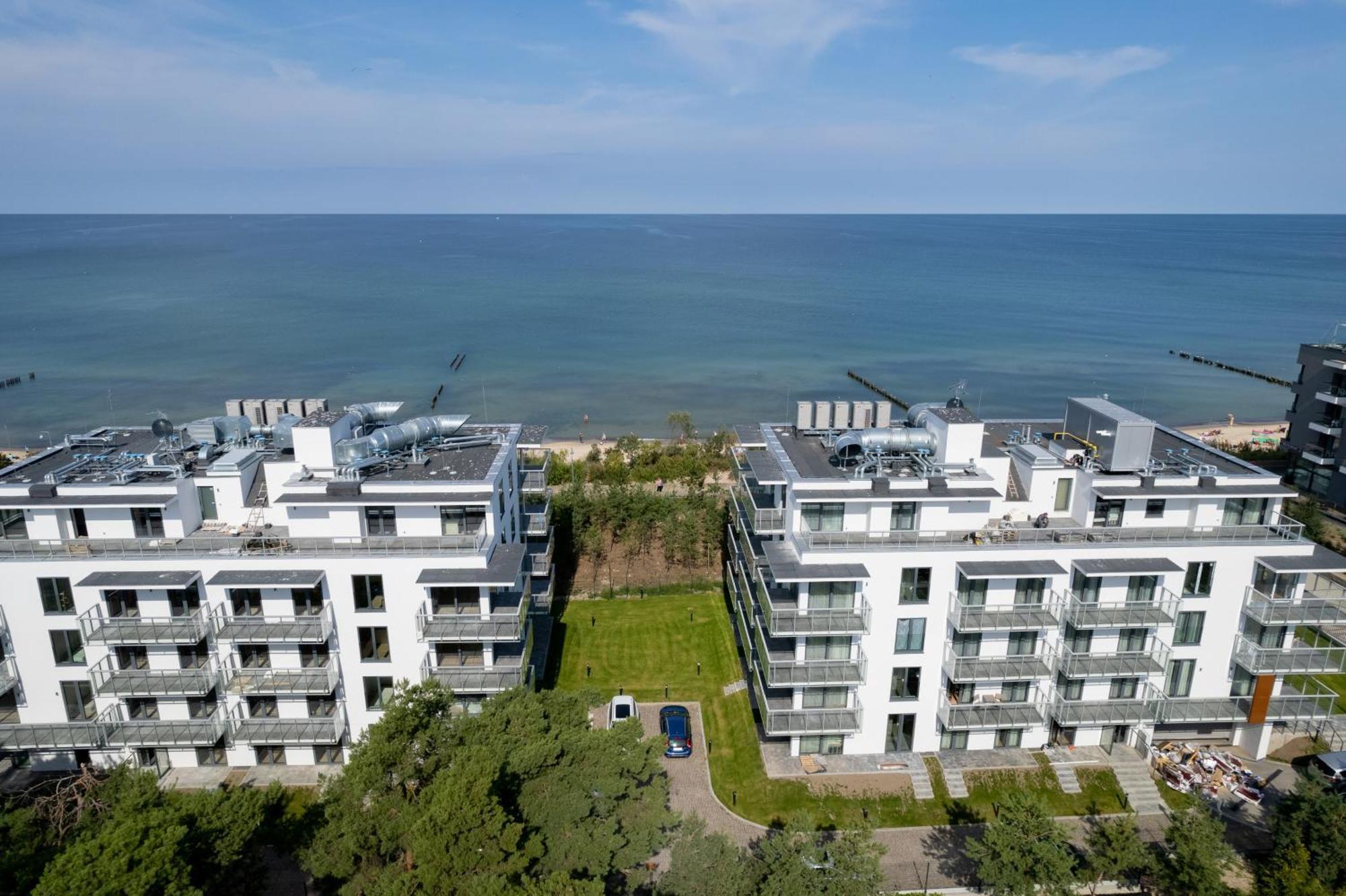 Jantaris Apartments Near Beach With Fitness By Noclegi Renters Mielno  Dış mekan fotoğraf
