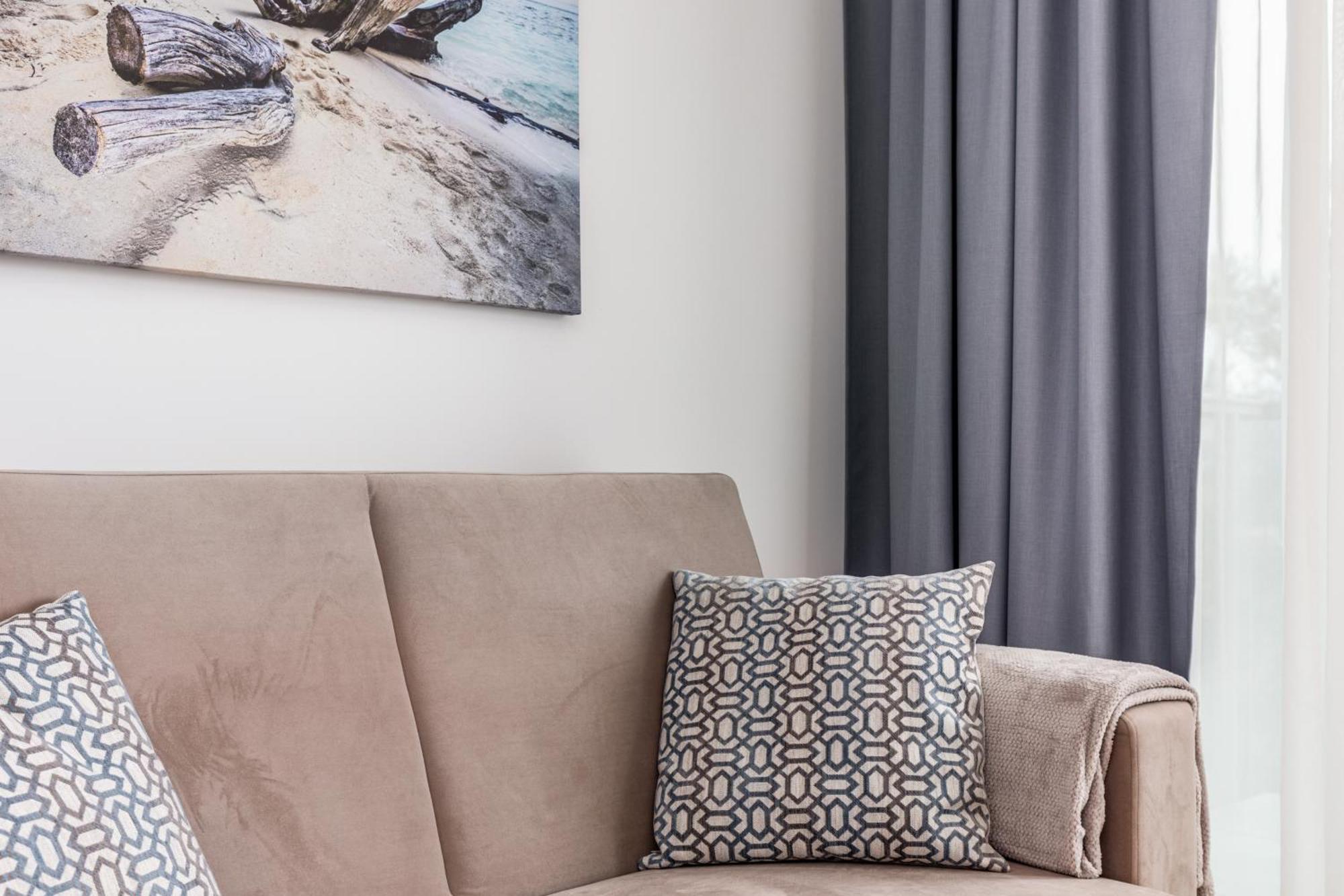 Jantaris Apartments Near Beach With Fitness By Noclegi Renters Mielno  Dış mekan fotoğraf